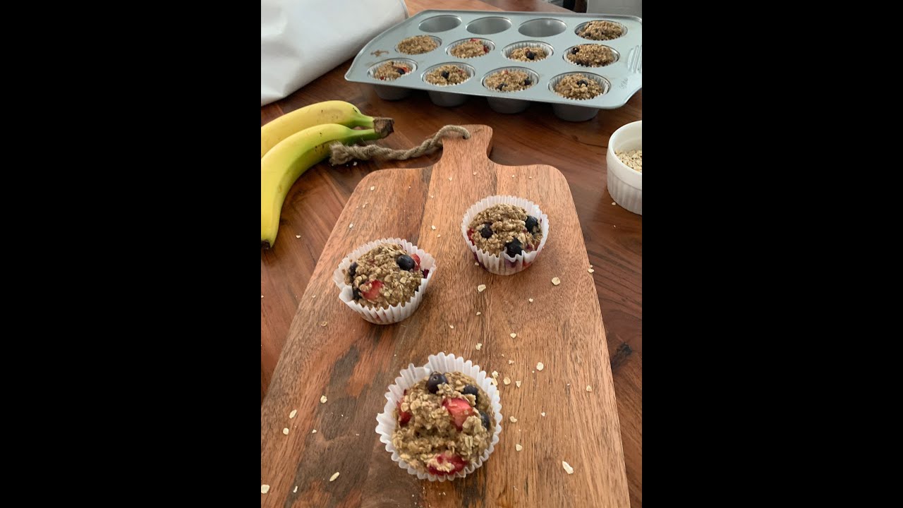Dairy-Free Triple Berry Baked Oatmeal: Delicious & Naturally Sweet